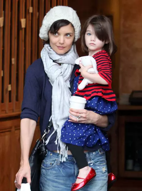 Katie Holmes lauda simtul estetic al fiicei sale