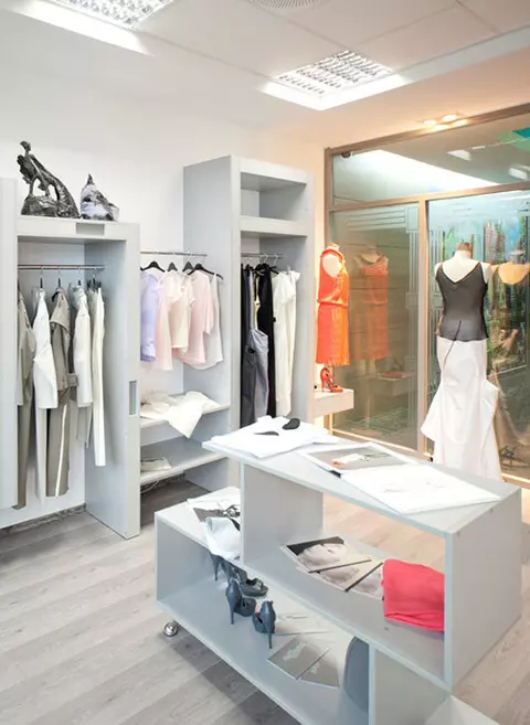 Showroom Andreea Tincu & Sense, la Iasi