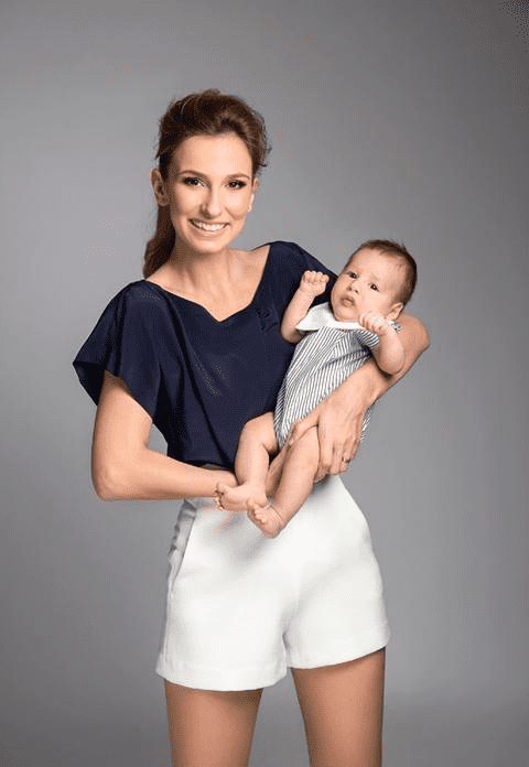 Dana Rogoz și Vlad, primul ei copil