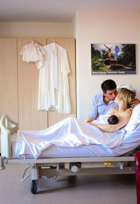 Cum Arată Laura Cosoi După Ce A Născut Cosmin Curticăpean A Asistat La Nașterea Fetiței Sale