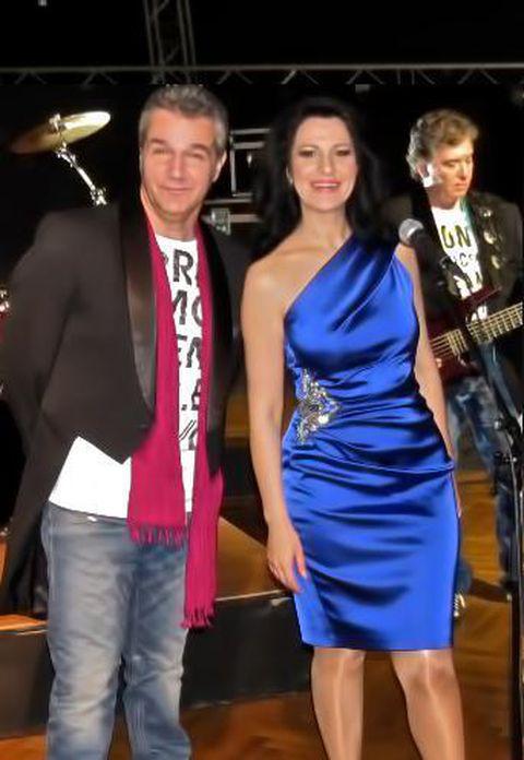 Videoclip Nou Holograf Feat Angela Gheorghiu Nu Mai E Timp Stiri Viva Ro
