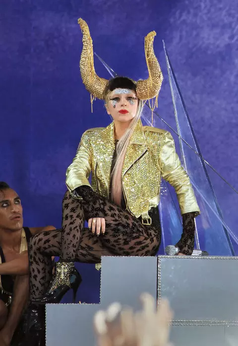 Cele mai excentrice aparitii Lady Gaga 
