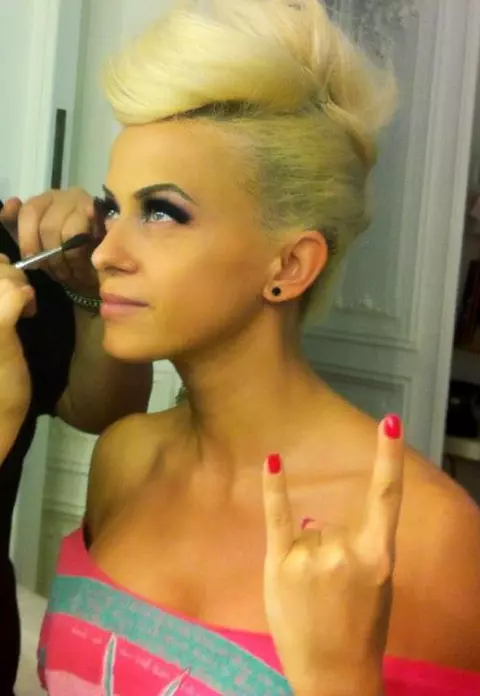 Cum va aparea Anda Adam la concertul Lady Gaga