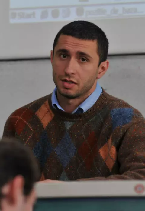 "Si caii sunt verzi pe pereti", in regia lui Dan Chisu