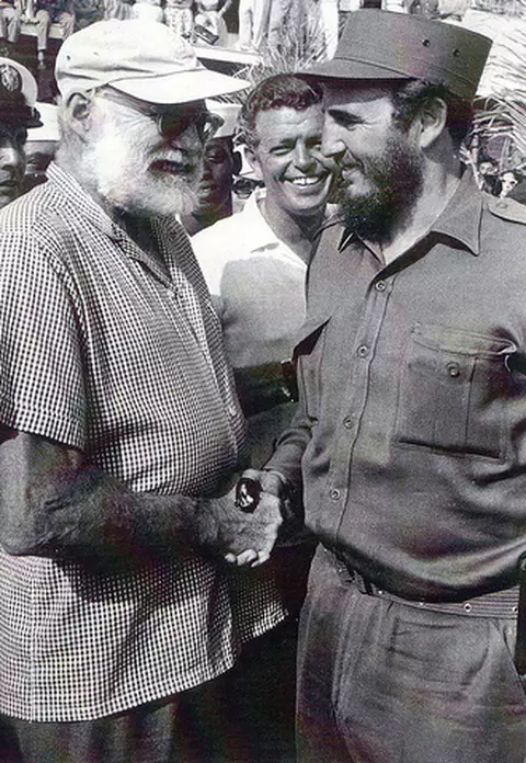 Hemingway, femeile si succesul literar
