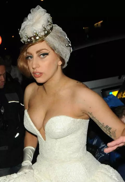 Lady Gaga vs. Rihanna