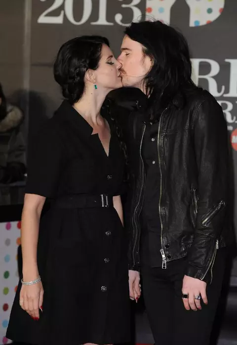 Cum s-au imbracat Rita Ora, Taylor Swift si Lana del Rey la Brit Awards 2013