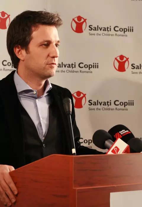 Amalia Nastase si Andi Moisescu au prezentat rezultatele campaniei “Bun venit pe lume”