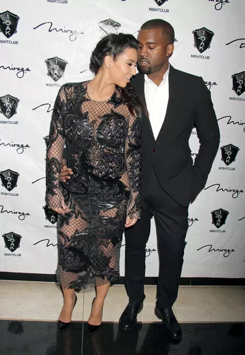 Kim Kardashian şi Kanye West, un cuplu cu surpriză