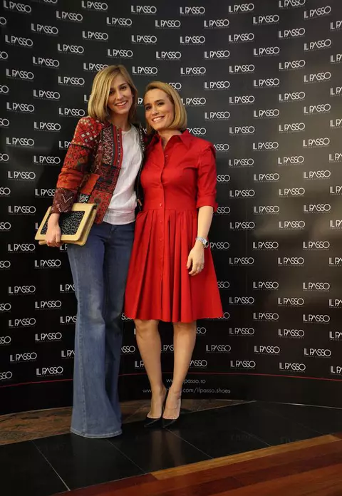 [FOTO] Andreea Esca, Dana Rogoz şi Lucian Mândruţă la o lansare fashion
