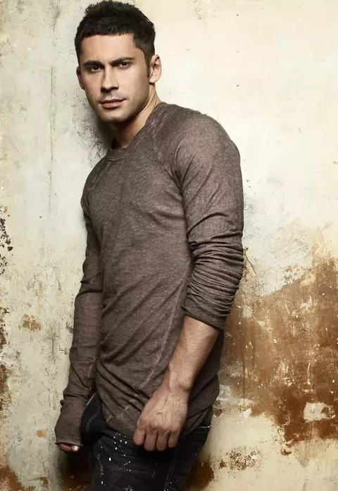 Dan Balan a lansat un nou single, “Lendo Calendo”!
