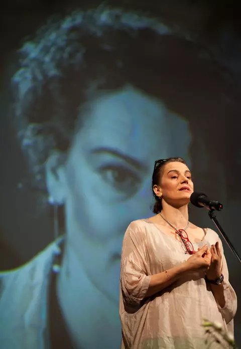 Maia Morgenstern, ambasadorul Shakespeare School Essay Competition