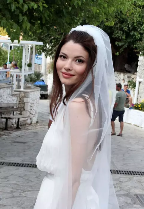 [FOTO] Anca şi Ştefan Lungu s-au cununat religios pe o insulă grecească