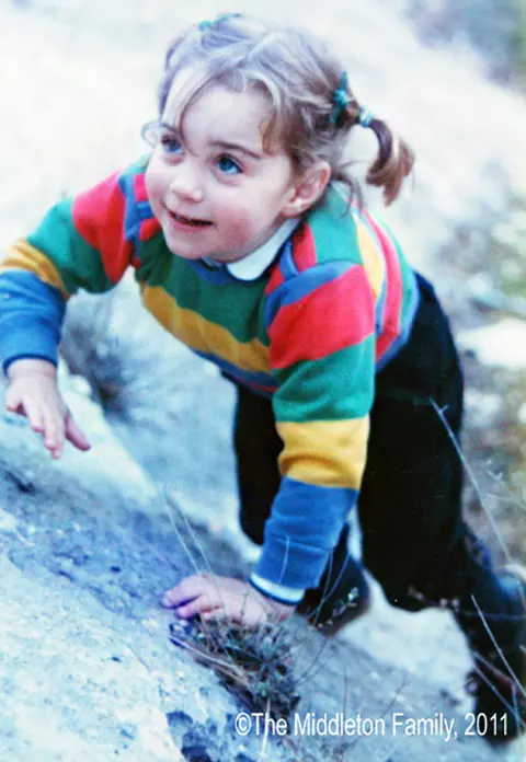 KATE MIDDLETON şi PRINŢUL WILLIAM: fotografii din COPILĂRIE