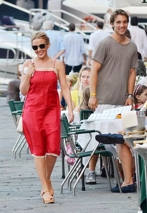 Trei vedete în vacanţă: Kylie Minogue, Sylvester Stallone şi Kate Moss