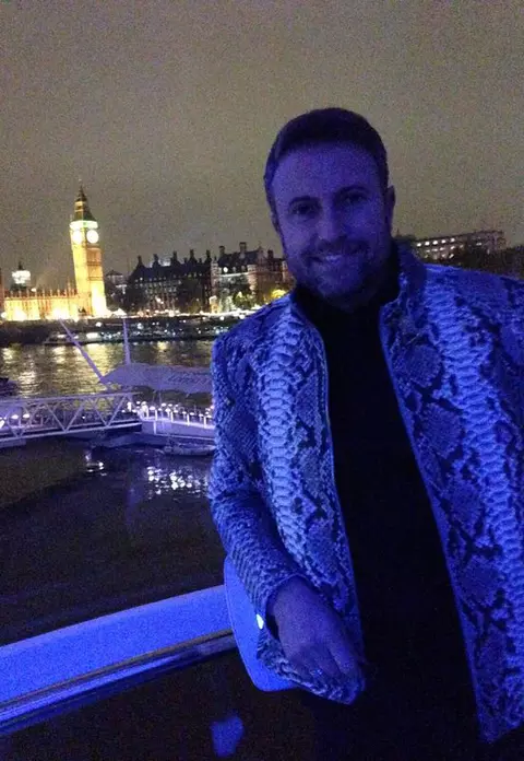 Cătălin Botezatu, vacanţă la Londra