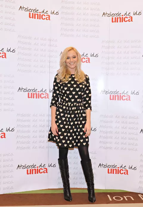 [FOTO] Laura Cosoi la Atelierele de idei UNICA