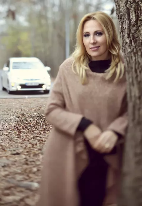 Irina Pacurariu - Mereu pe drum