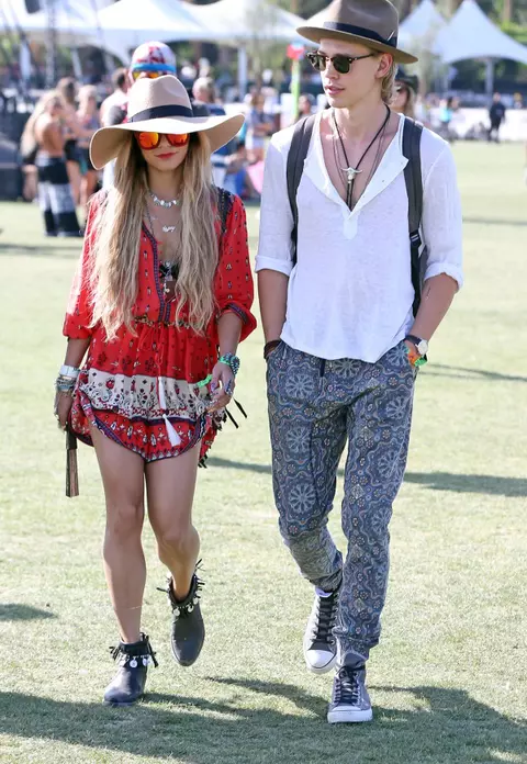 Vedetele şi ţinutele lor super cool de la Festivalul de muzică Coachella 2014