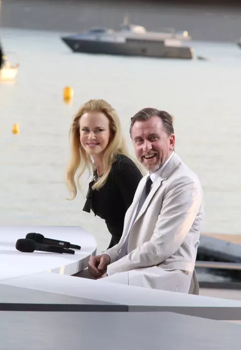 Nicole Kidman şi Tim Roth la Cannes. "Grace de Monaco" deschide festivalul