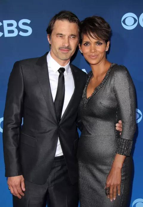 Halle Berry – Super sexy şi extrem de îndrăgostită, alături de Olivier Martinez
