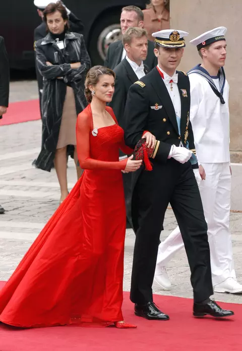 Felipe şi Letizia, noii regi ai Spaniei – Imagini de colecţie 