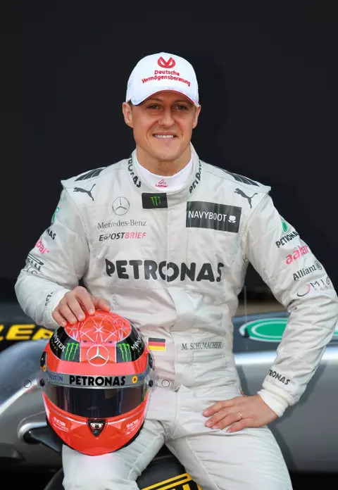 Michael Schumacher a ieşit din comă