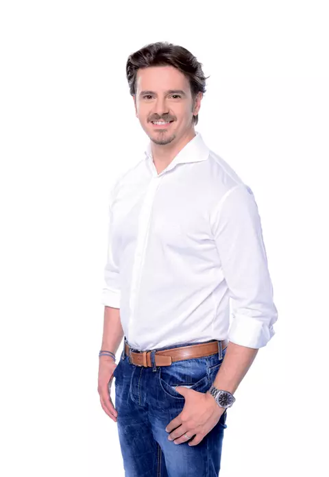 24 de întrebări pentru Mihai Petre 