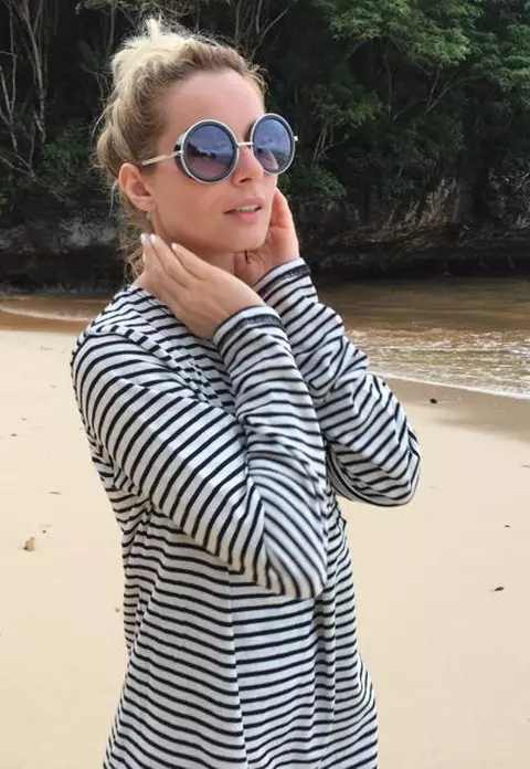 Laura Cosoi - Ce ţinute a purtat în vacanţa din Bali