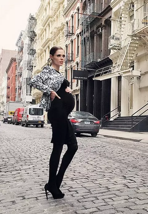Cele mai stylish vedete însărcinate ale momentului