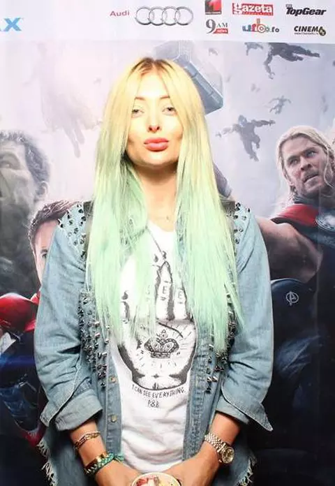 Vedetele s-au reîntâlnit cu supereroii