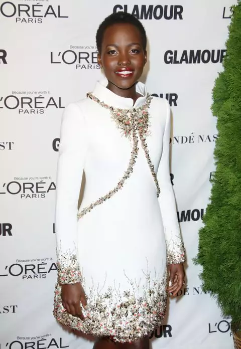 Lupita Nyong'o și-a dezvăluit secretele de beauty