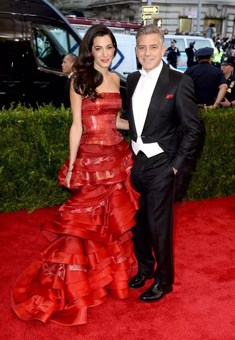 Cele mai HOT cupluri de la MET Gala 2015