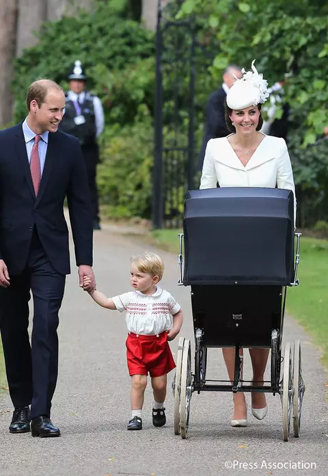 Kate și William, părinți pentru a treia oară