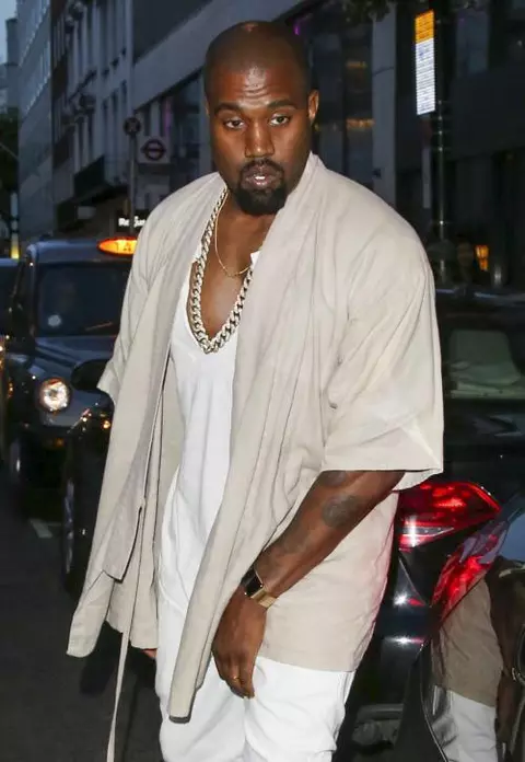 Kanye West s-a făcut de râs cântând ,,Bohemian Rhapsody"