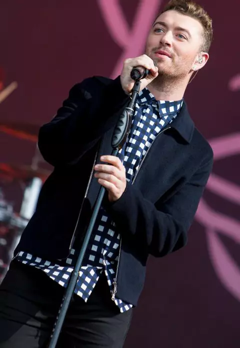 Veste extraordinară pentru fanii lui Sam Smith! Artistul va cânta din nou!