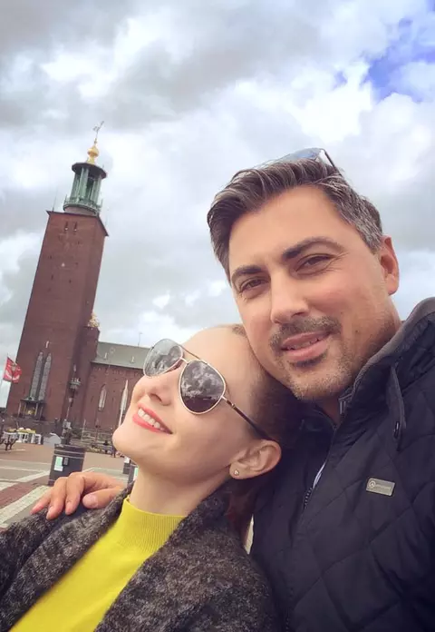 Alina Sorescu şi Alexandru Ciucu sărbătoresc 5 ani de căsătorie