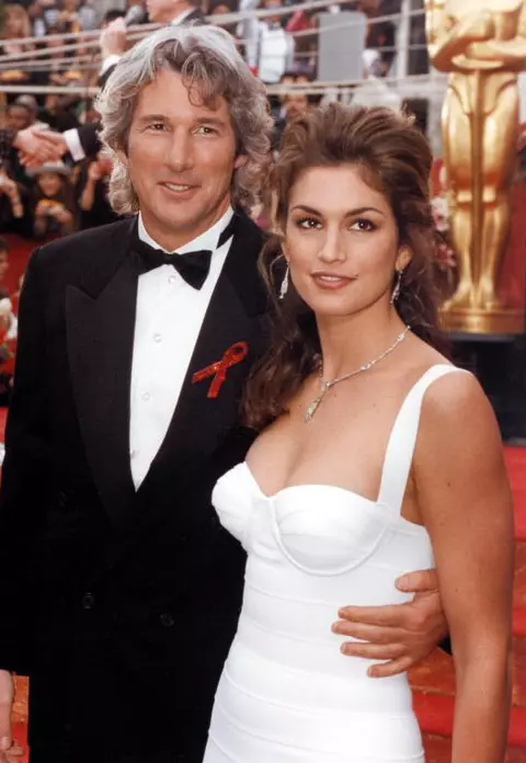 Cindy Crawford – Distrusă după divorţul de Richard Gere