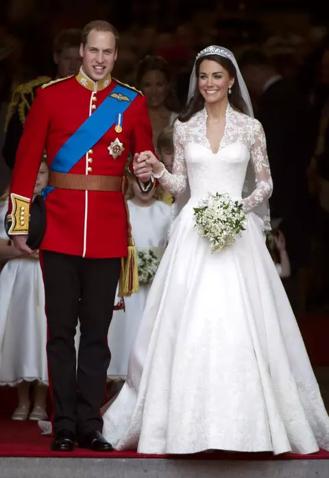 William şi Kate se pregătesc să devină regi. S-ar putea întâmpla în 2016