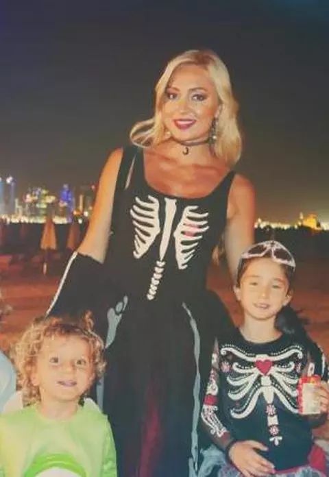 Cum se costumează Raluca Zenga de Halloween