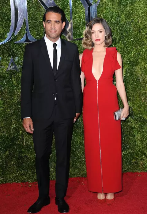 Rose Byrne aşteaptă primul ei copil