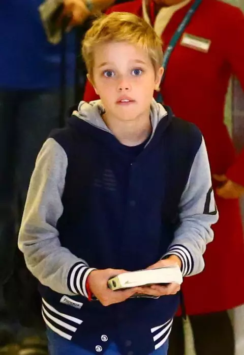 Shiloh Jolie-Pitt – De o frumuseţe aparte, ea continuă să arate ca un băiat