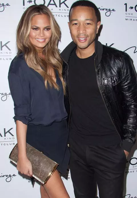 Chrissy Teigen şi John Legend au confirmat că vor avea un copil