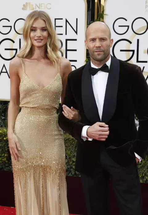 Rosie Huntington-Whiteley şi Jason Statham s-au logodit