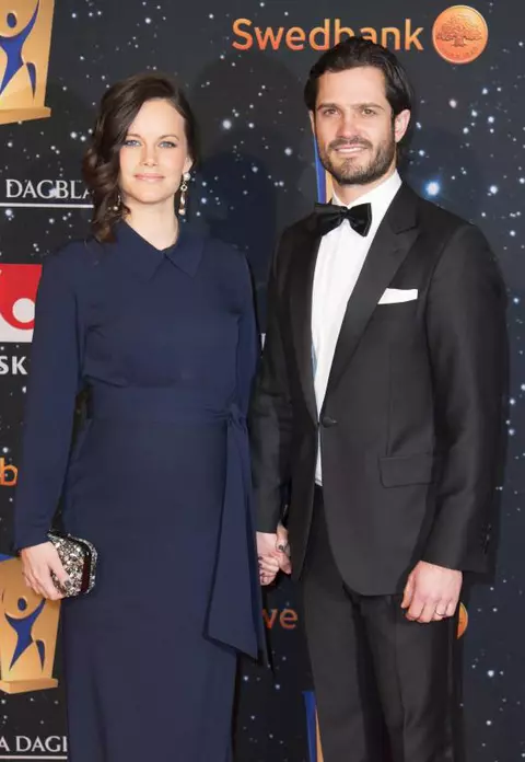 Prinţesa Sofia a Suediei – O viitoare mămică foarte stylish. Uite cât de bine arată în ultimul trimestru de sarcină!