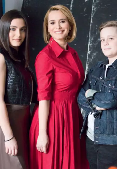 Andreea Esca – Totul despre copiii ei, Alexia şi Aris