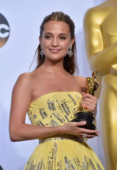 Alicia Vikander – A luat Oscarul şi şi-a confirmat relaţia cu un actor celebru
