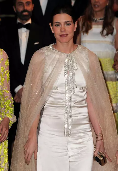 Charlotte Casiraghi – Frumoasa prinţesă şi-a găsit cavalerul