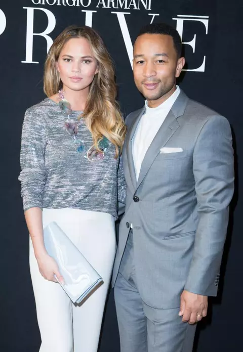 Primele fotografii cu fetiţa cuplului Chrissy Teigen-John Legend