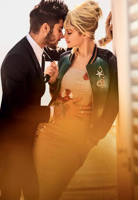 Gigi Hadid şi Zayn Malik sunt în mod oficial cel mai hot cuplu de la Hollywood